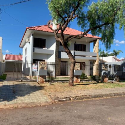 Venda - Sobrado - Rua Alcides Ferreira Toledo 114 - Jd. São Pedro