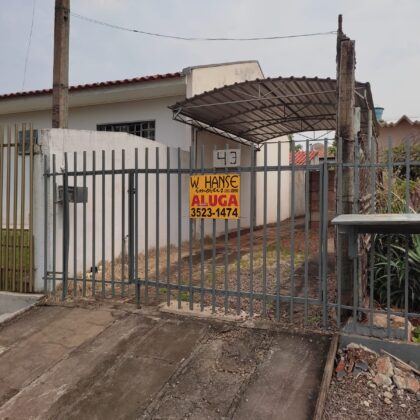 Locação - Residência - Rua Visconde Luiz Botelho Mourão, 43 - Jd. Florida