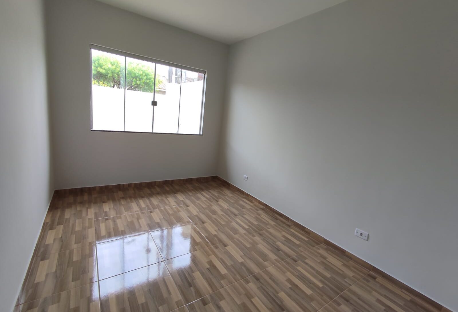 Quarto frente