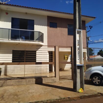 Venda - Residência - Rua Clementino Farago, 95 - Jd. Maria Clara - Campo Mourão - PR