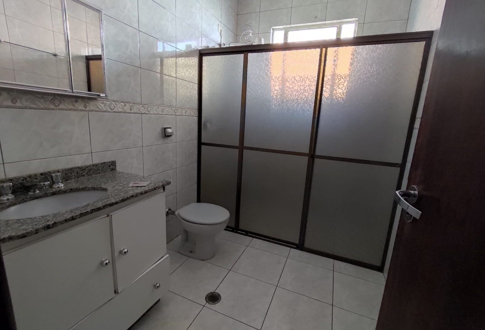 Banheiro social interno