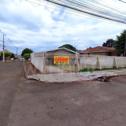 Venda - Residência - Rua Clementino Farago 108 - Jd. Três Marias
