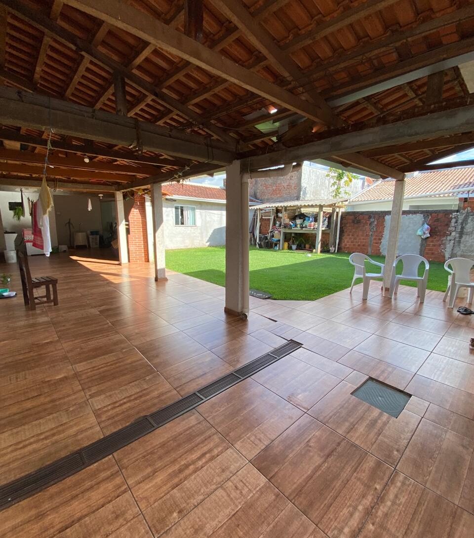 Espaço avarandado