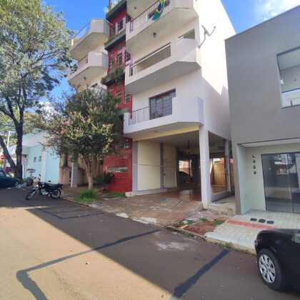Locação - Apartamento - Rua Mato Grosso 2425 - Apto 02 - Centro