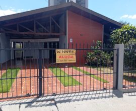 Locação – Residência ou Comercial – Rua Araruna, 993 – Centro