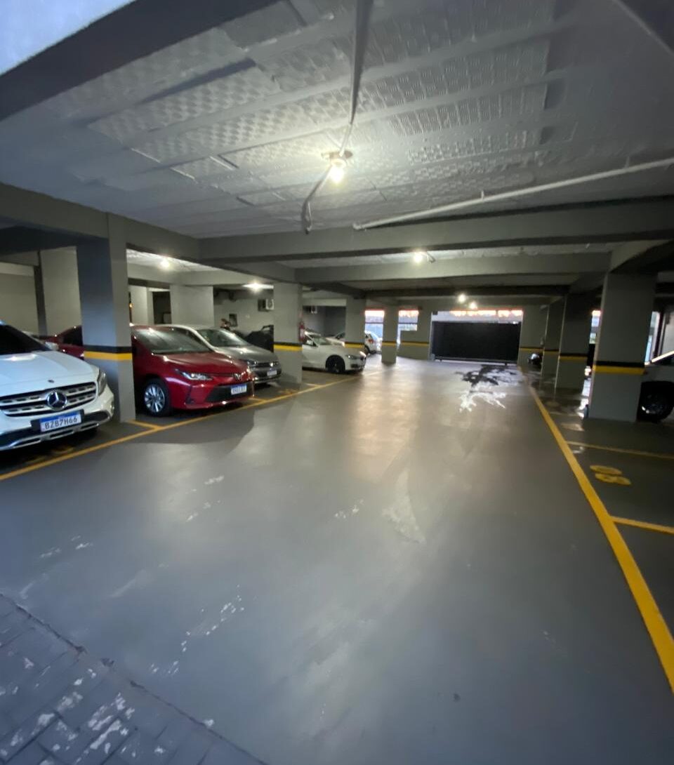 Área de manobra garagem