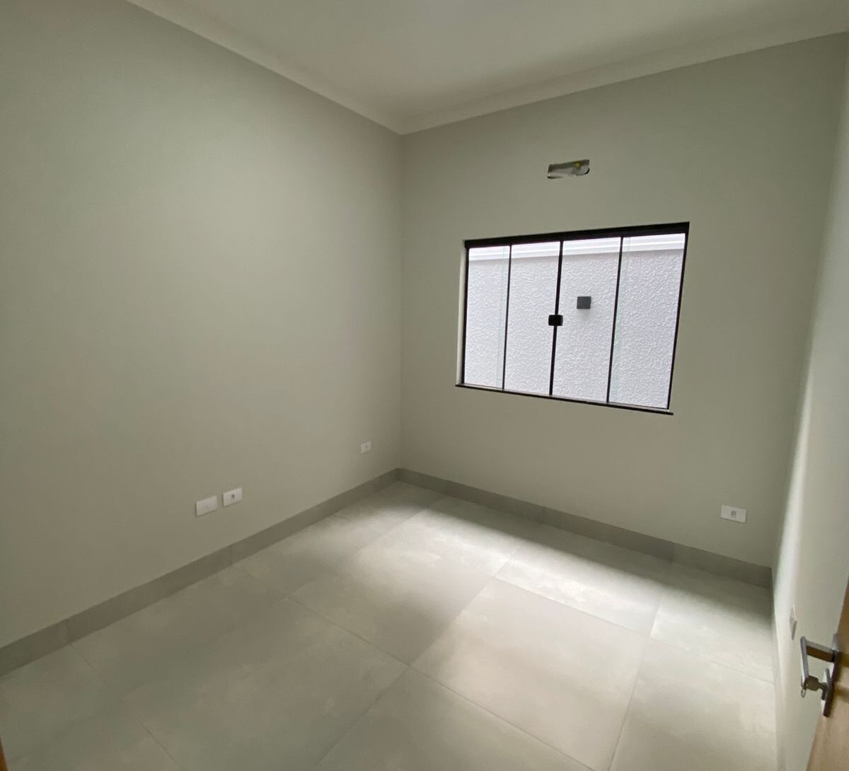 Quarto frente
