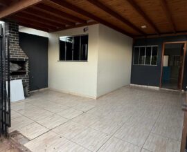 Venda - Residência - Rua Dom Jaime Luis Coelho 695 - Jd. Lar Paraná