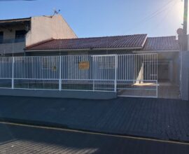 Locação – Residência – Av. José Wierzchon 3969 - Jd. Albuquerque