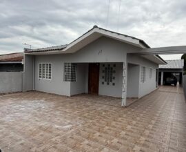 Venda - Residência - Rua Edmundo Mercer 567 - Centro