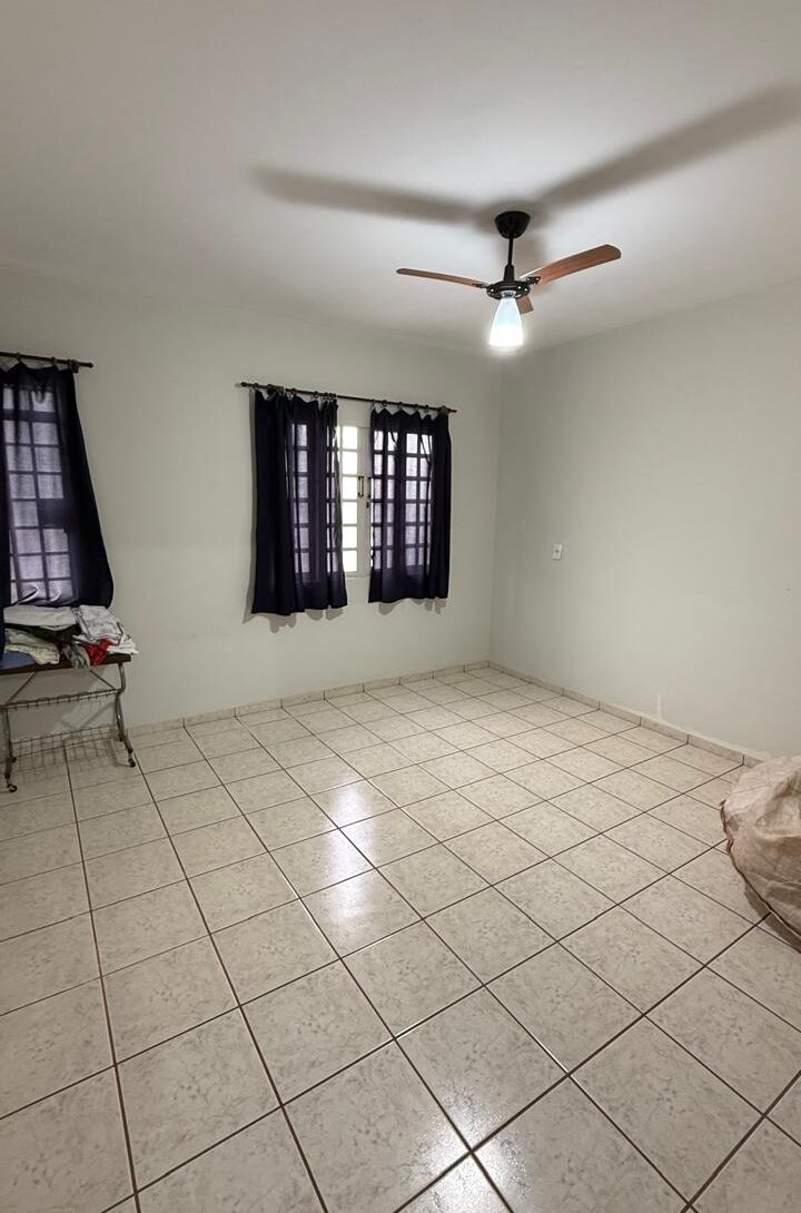Quarto frente